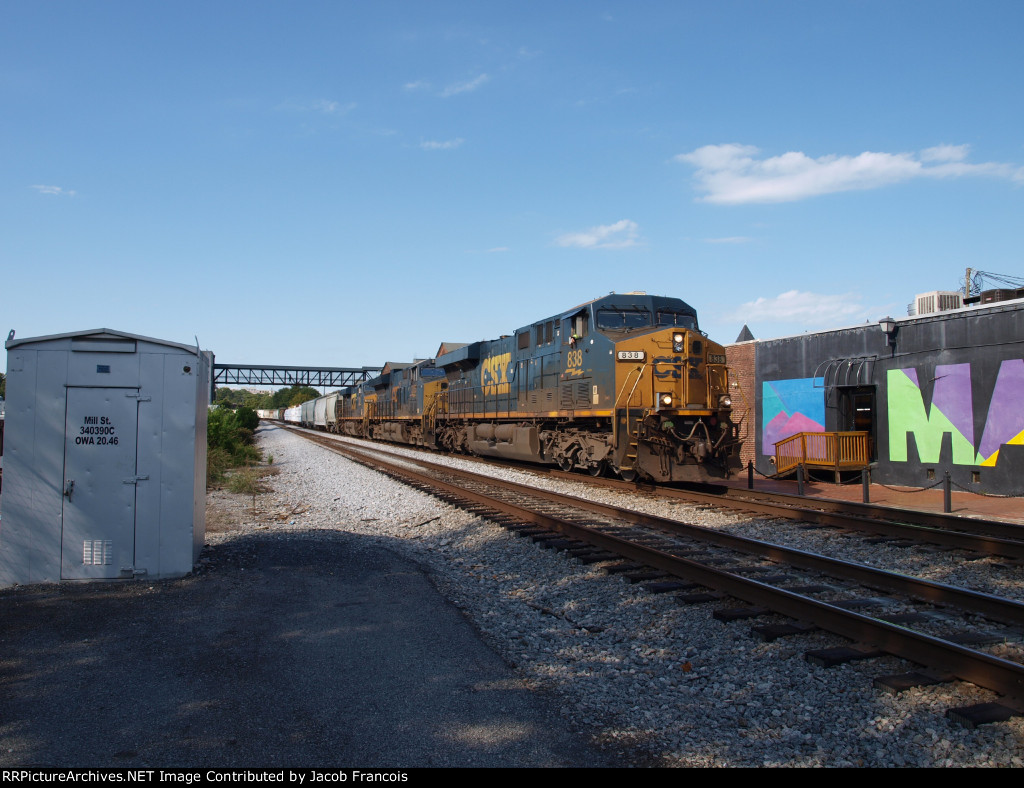 CSX 838